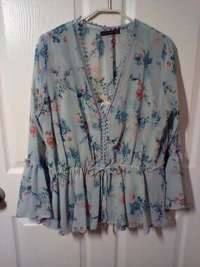 AMANDA GREEN beautiful blouse